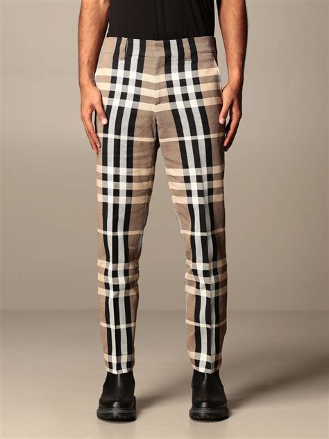 pantaloni burberry corti|Pantalones largos y cortos para hombre .